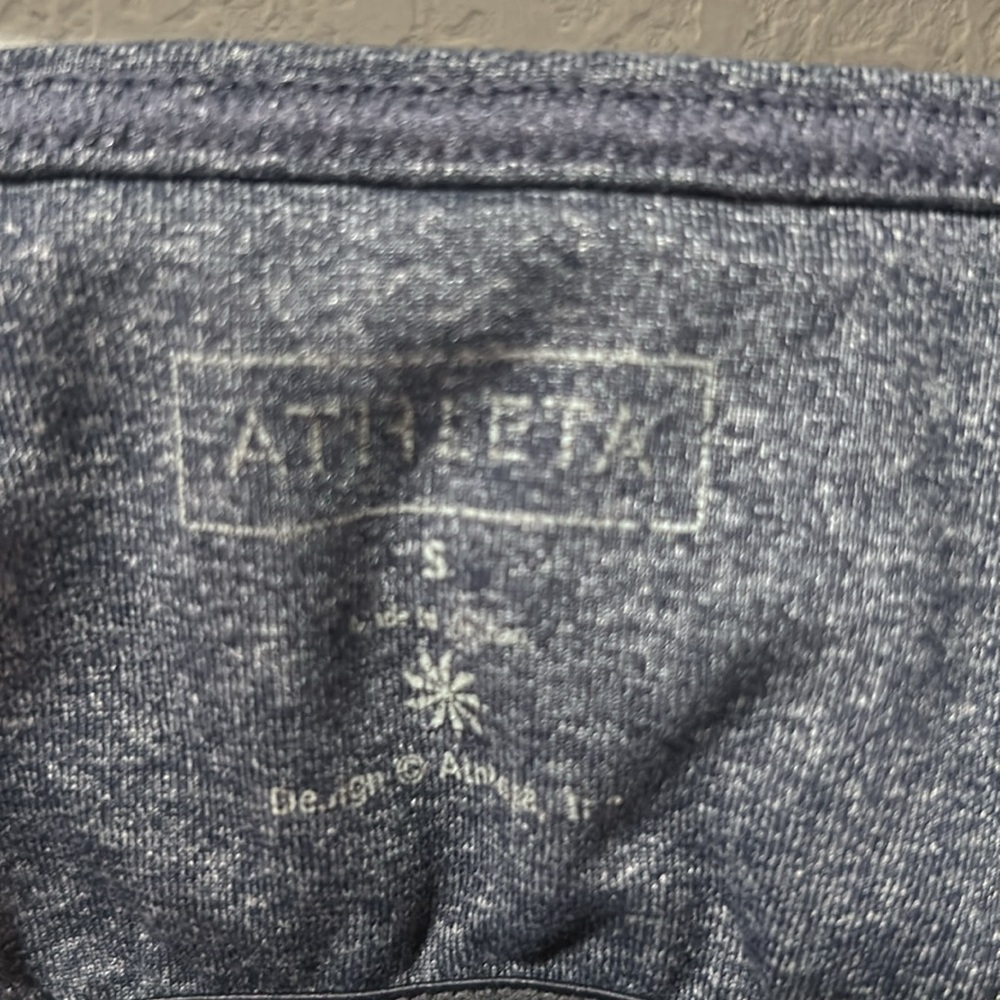 Athleta Bestie Yoga Tank - Picture 4 of 6